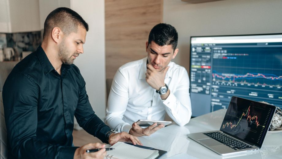 A finance expert helping business owner.